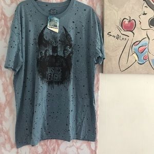 ☘️5/$25 JUSTICE LEAGUE Paint Splatter Graphic Tee3